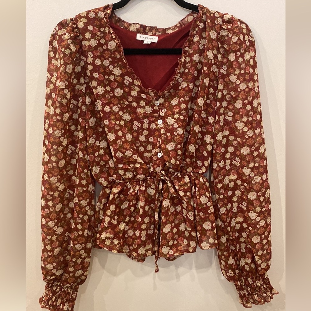 Blu Pepper Rust and Gold Accented Floral blouse with Sheer Sleeves
